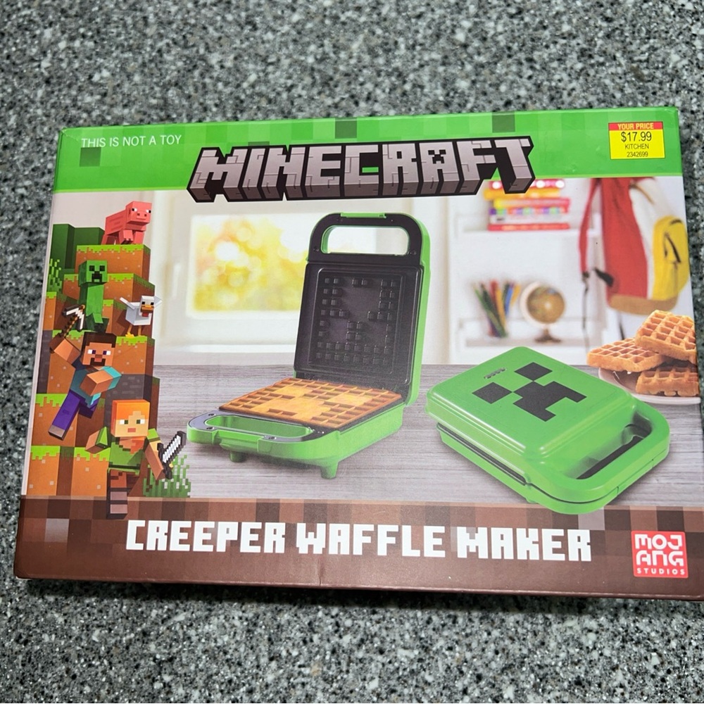 NIB Creeper Waffle Maker - Green